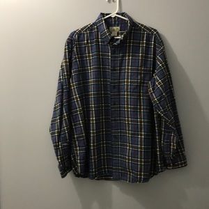 Men’s Flannel shirt.